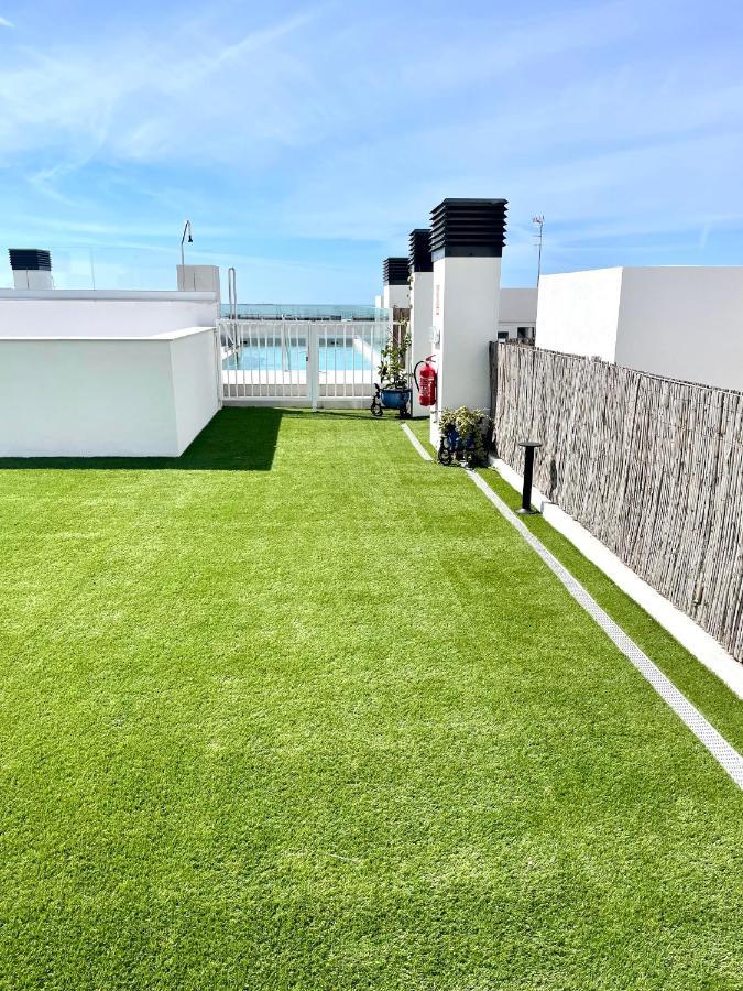 Gatu Premium Sandia Beach Lujo Junto Al Mar, Parking Y Piscina Comun," Preferente Mayores De 25 Anos Y Familias " El Puerto de Santa Maria Ngoại thất bức ảnh
